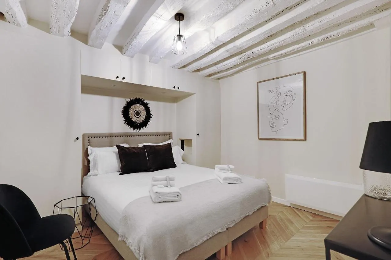 Pick A Flat'S Apartment In Le Marais - Rue Saint Martin Paris